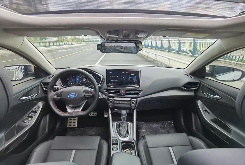 Hyundai Lafesta