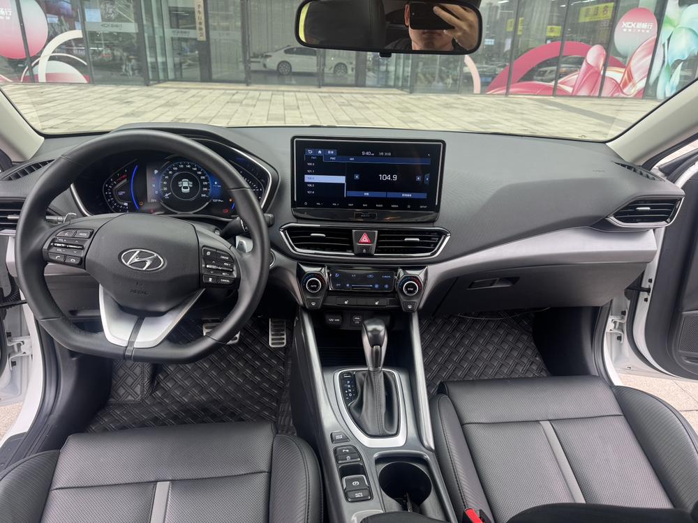 Hyundai Lafesta
