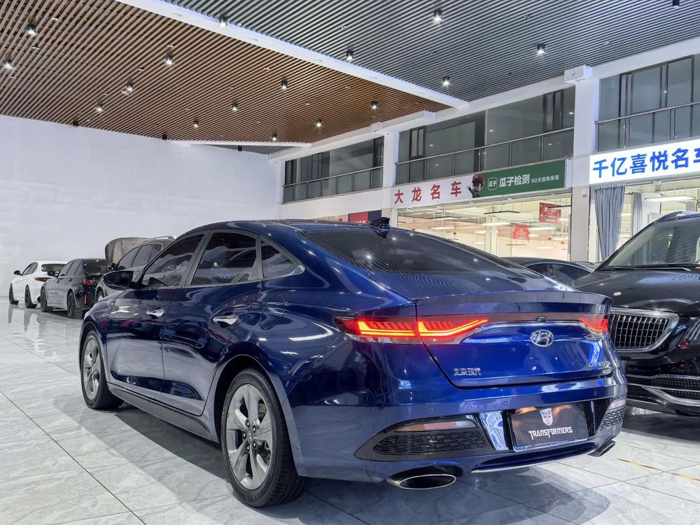 Hyundai Lafesta