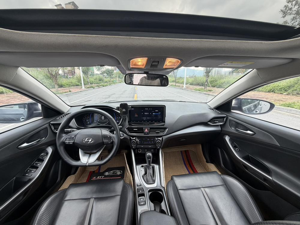 Hyundai Lafesta