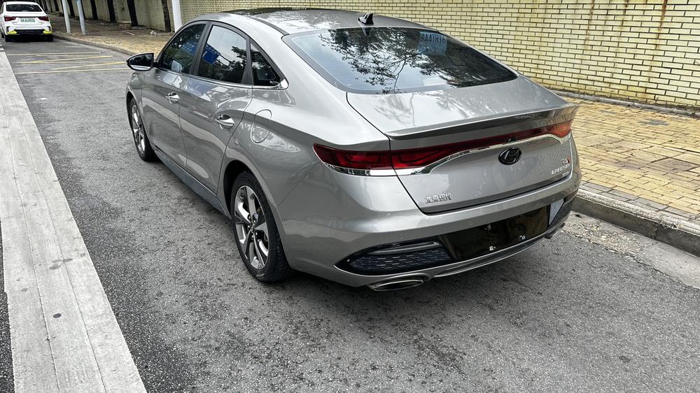 Hyundai Lafesta