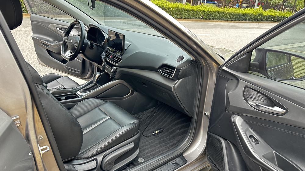 Hyundai Lafesta