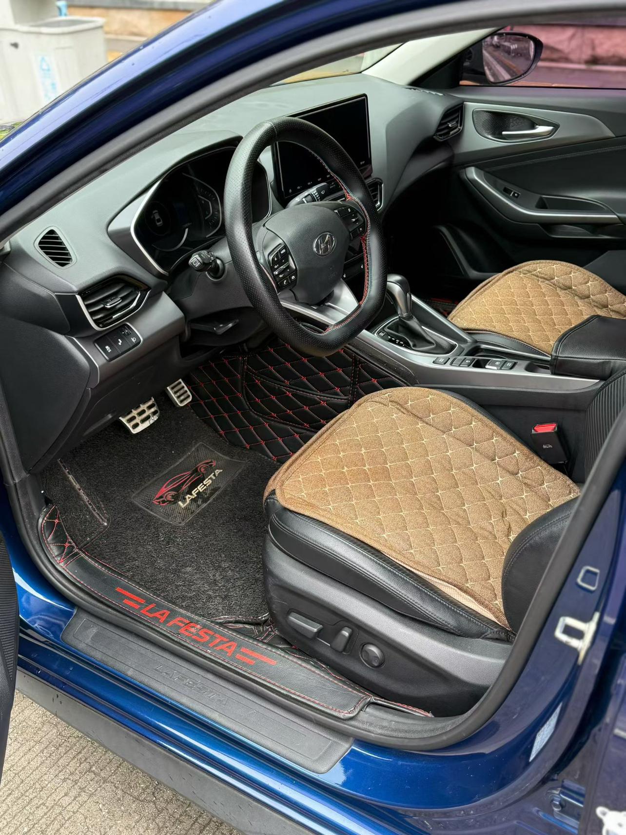 Hyundai Lafesta
