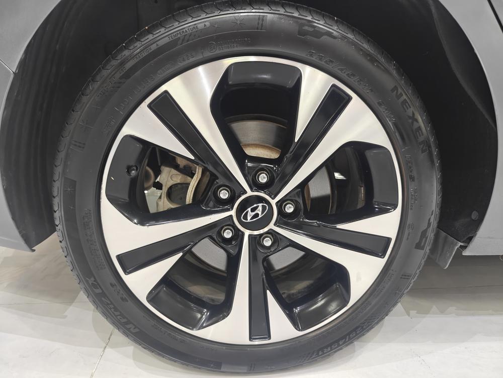 Hyundai Lafesta