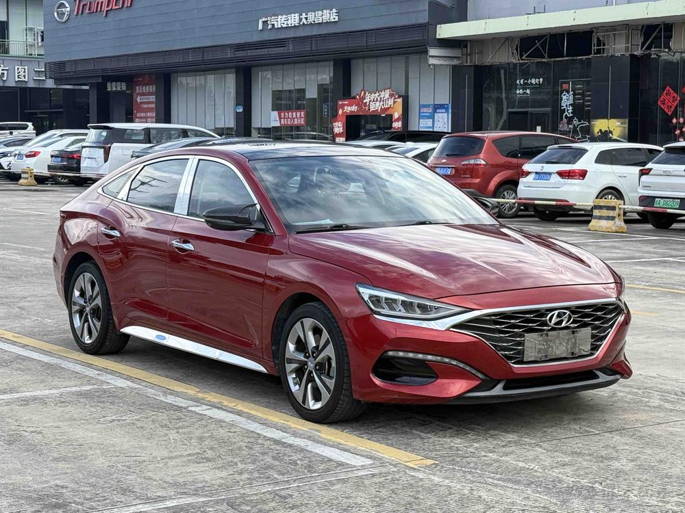 Hyundai Lafesta