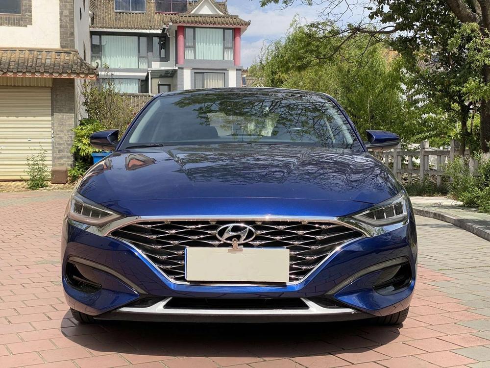 Hyundai Lafesta