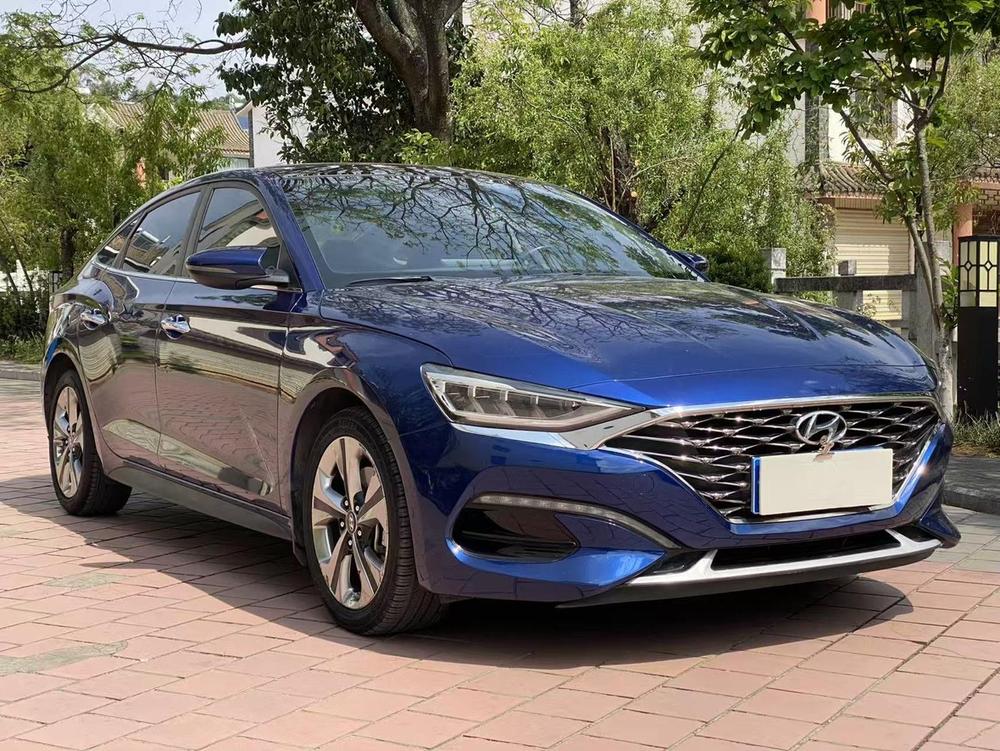 Hyundai Lafesta