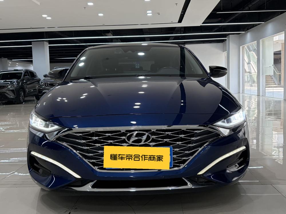 Hyundai Lafesta