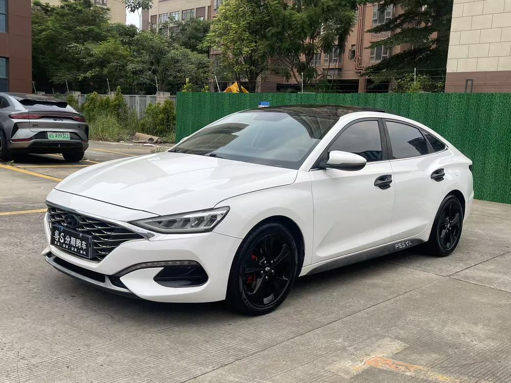 Hyundai Lafesta
