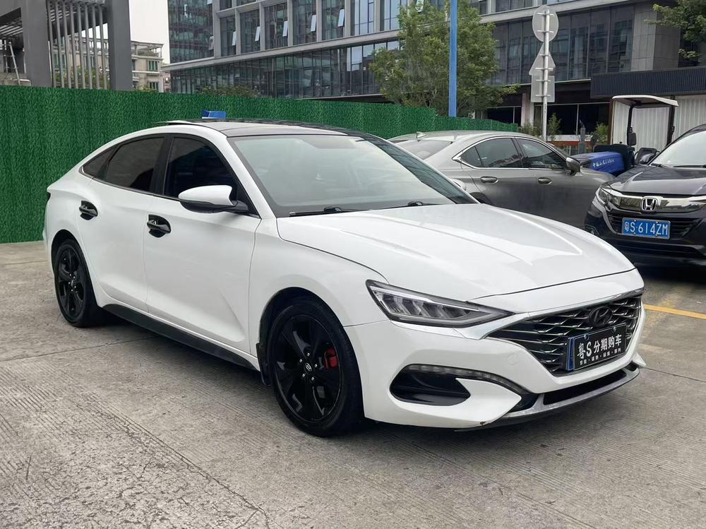 Hyundai Lafesta