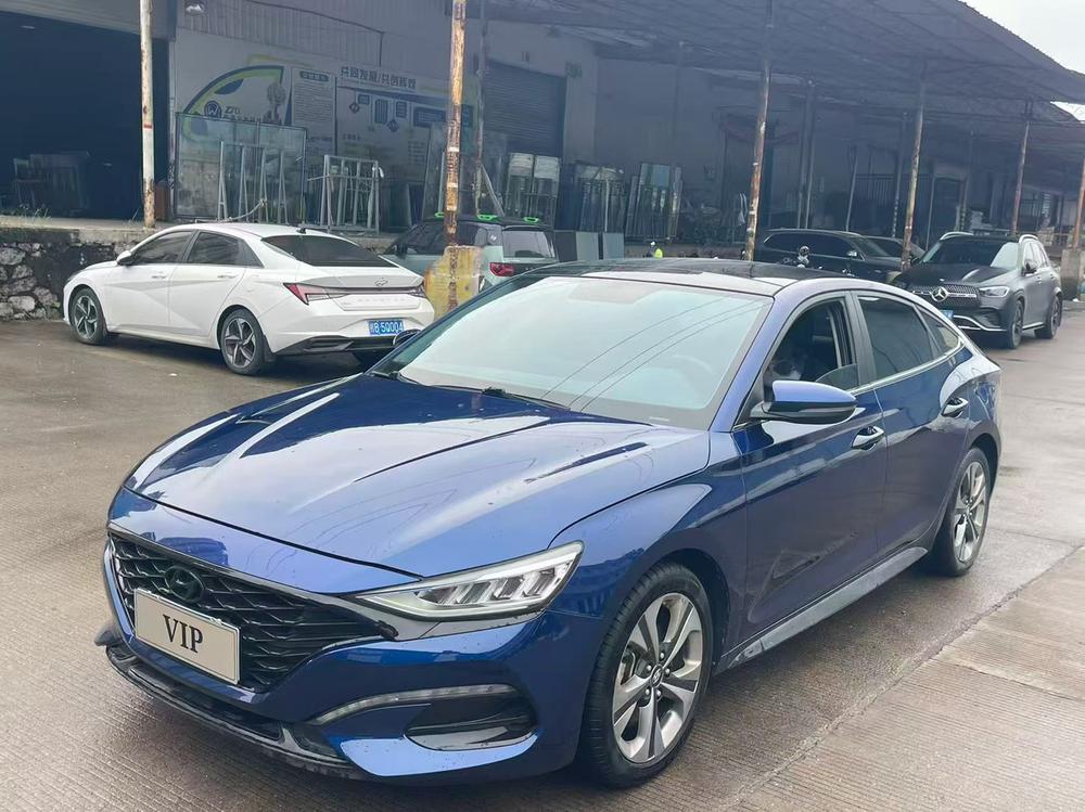 Hyundai Lafesta