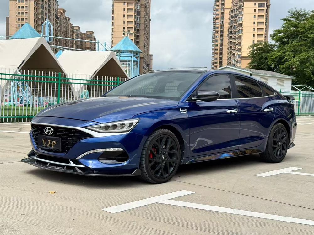 Hyundai Lafesta