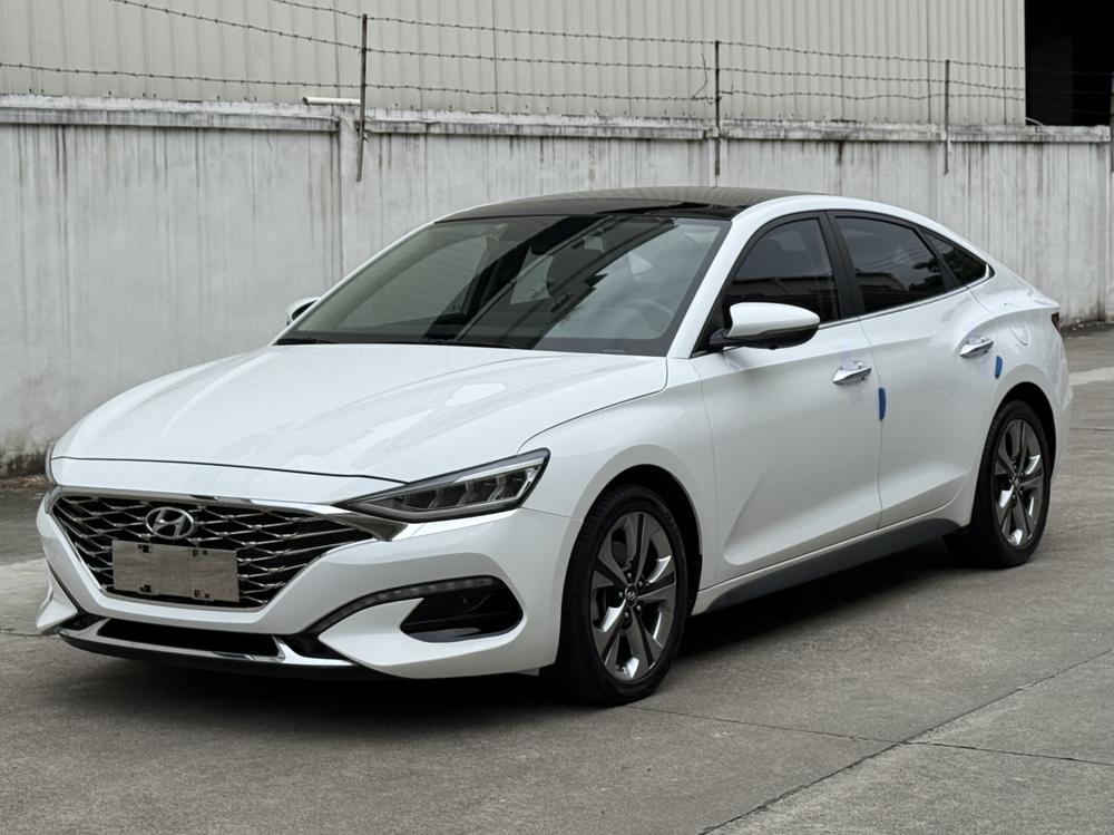 Hyundai Lafesta