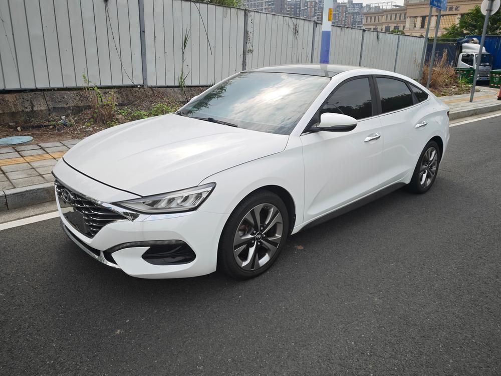Hyundai Lafesta