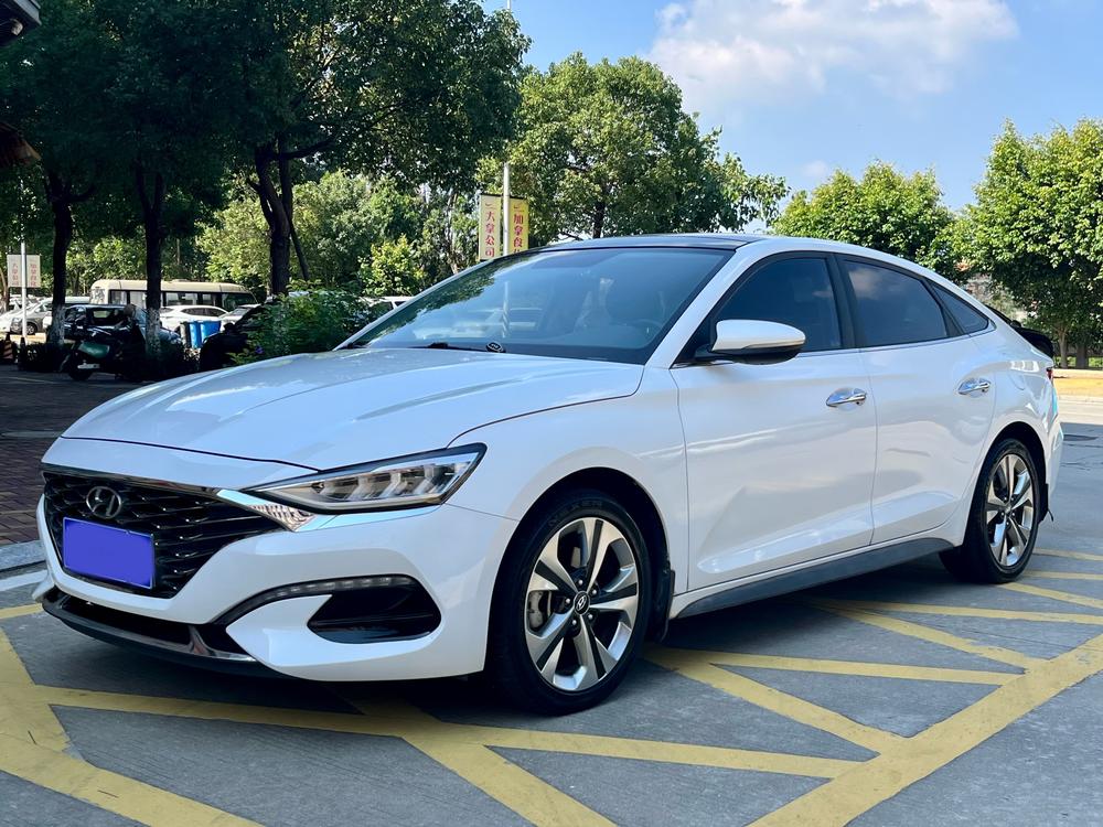Hyundai Lafesta
