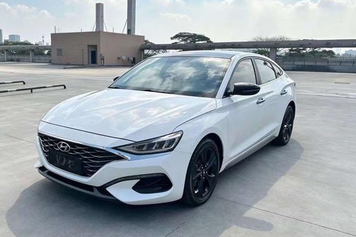Hyundai Lafesta