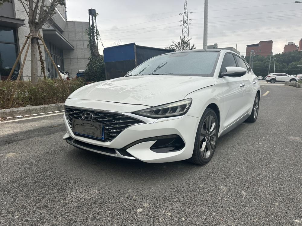 Hyundai Lafesta