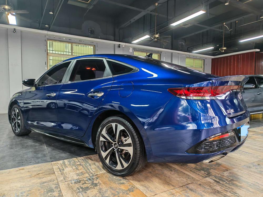 Hyundai Lafesta