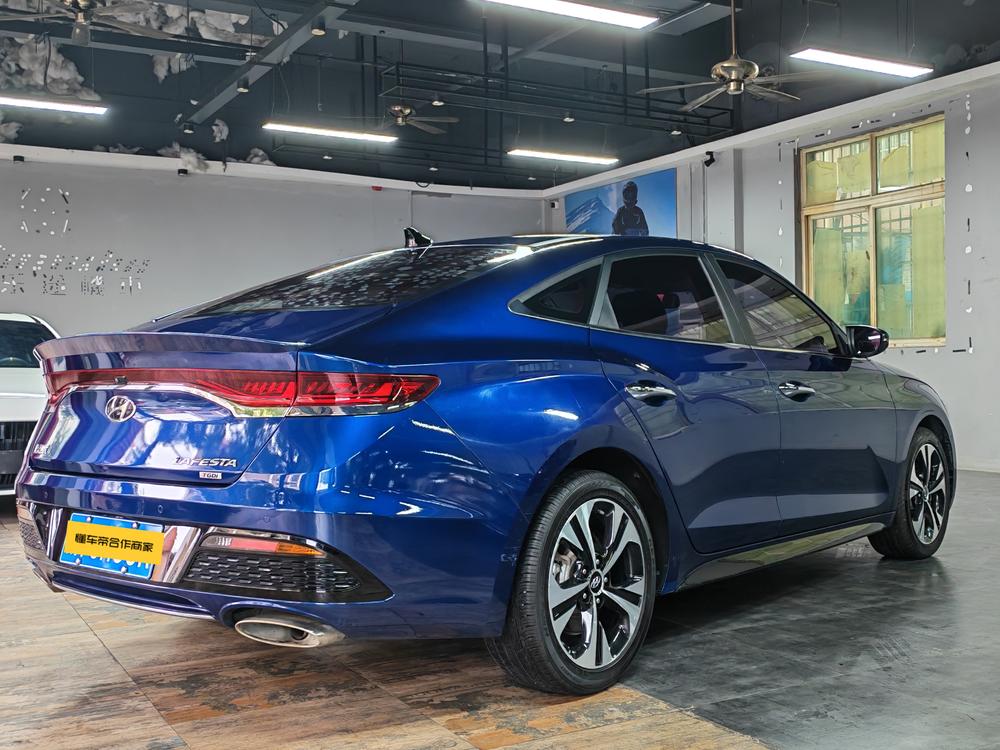 Hyundai Lafesta