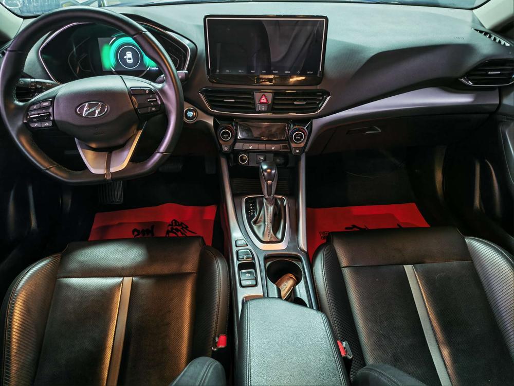 Hyundai Lafesta