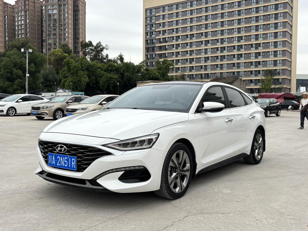 Hyundai Lafesta