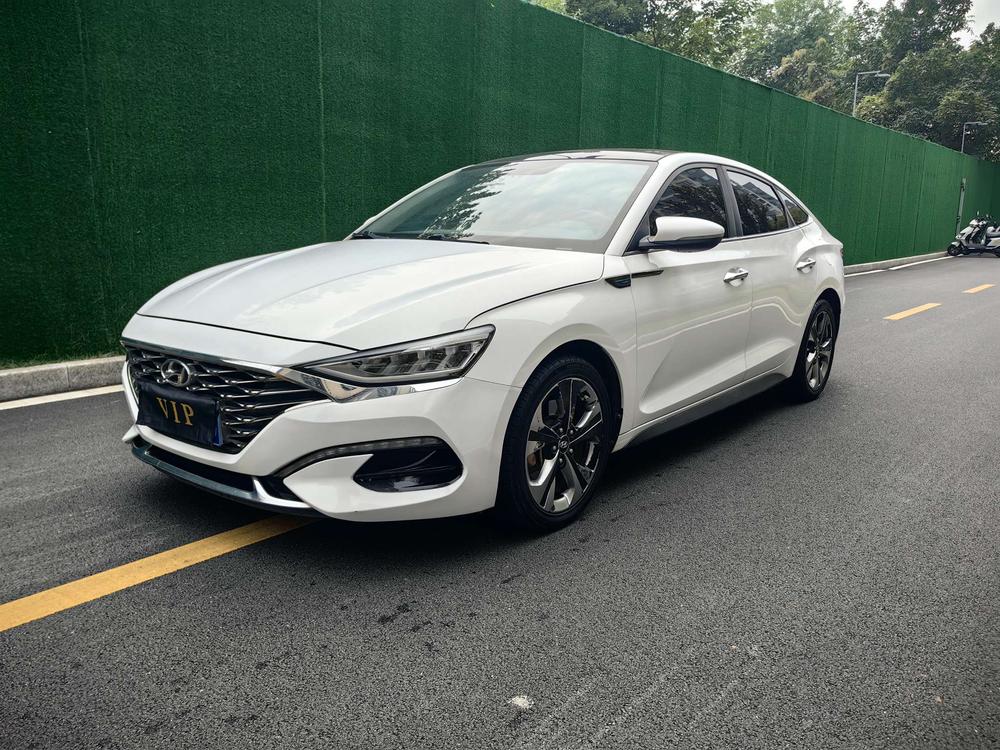 Hyundai Lafesta