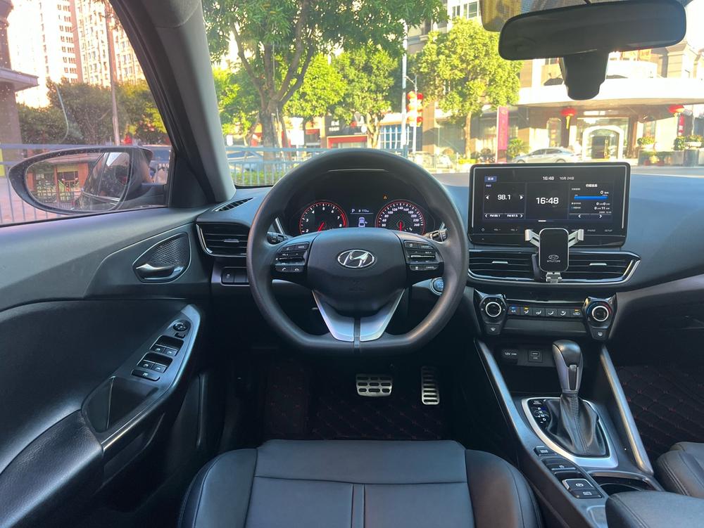 Hyundai Lafesta