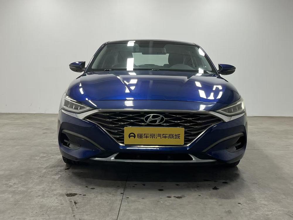 Hyundai Lafesta