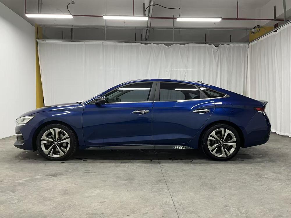 Hyundai Lafesta
