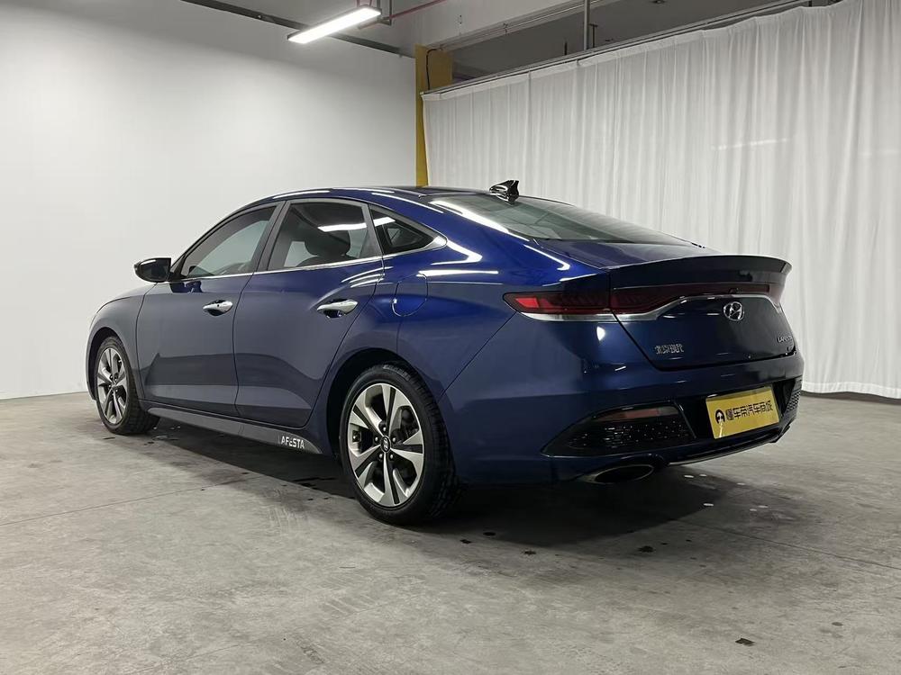 Hyundai Lafesta