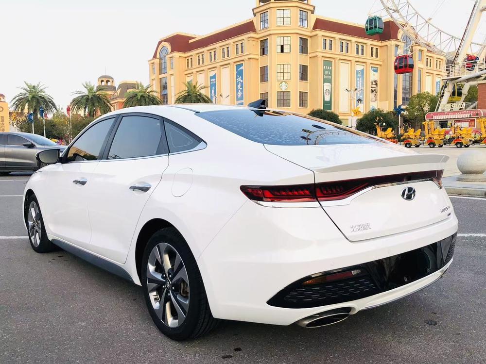 Hyundai Lafesta