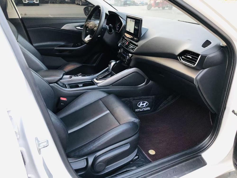Hyundai Lafesta