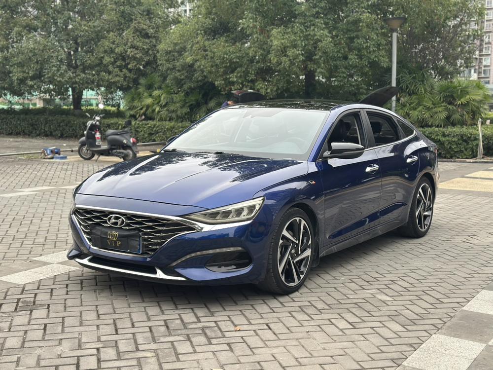 Hyundai Lafesta