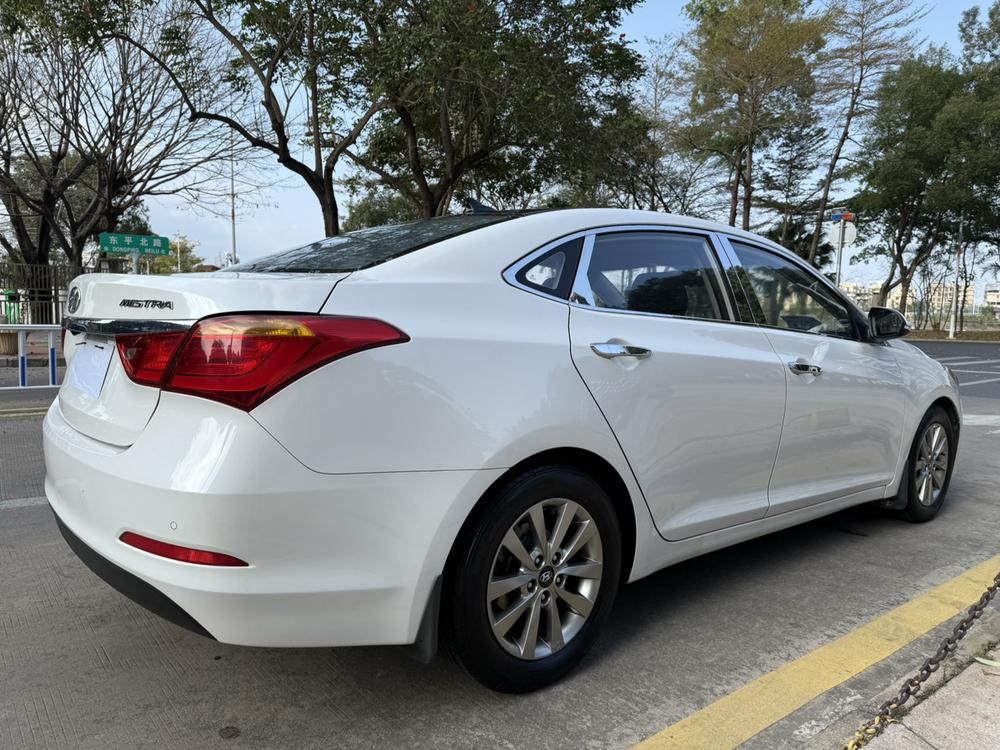Hyundai Mistra