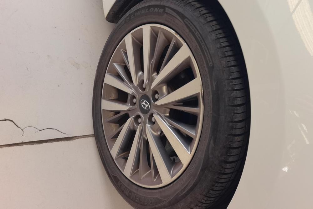 Hyundai Mistra