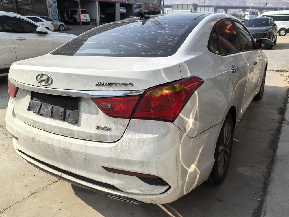 Hyundai Mistra