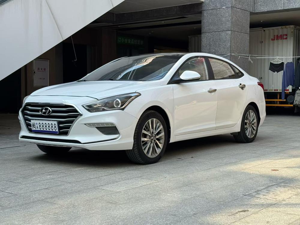 Hyundai Mistra