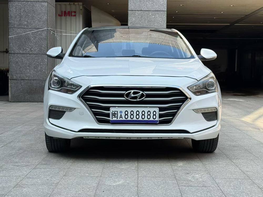Hyundai Mistra