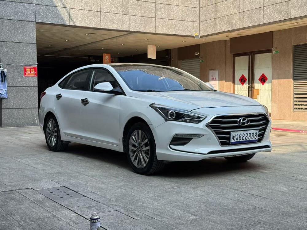 Hyundai Mistra