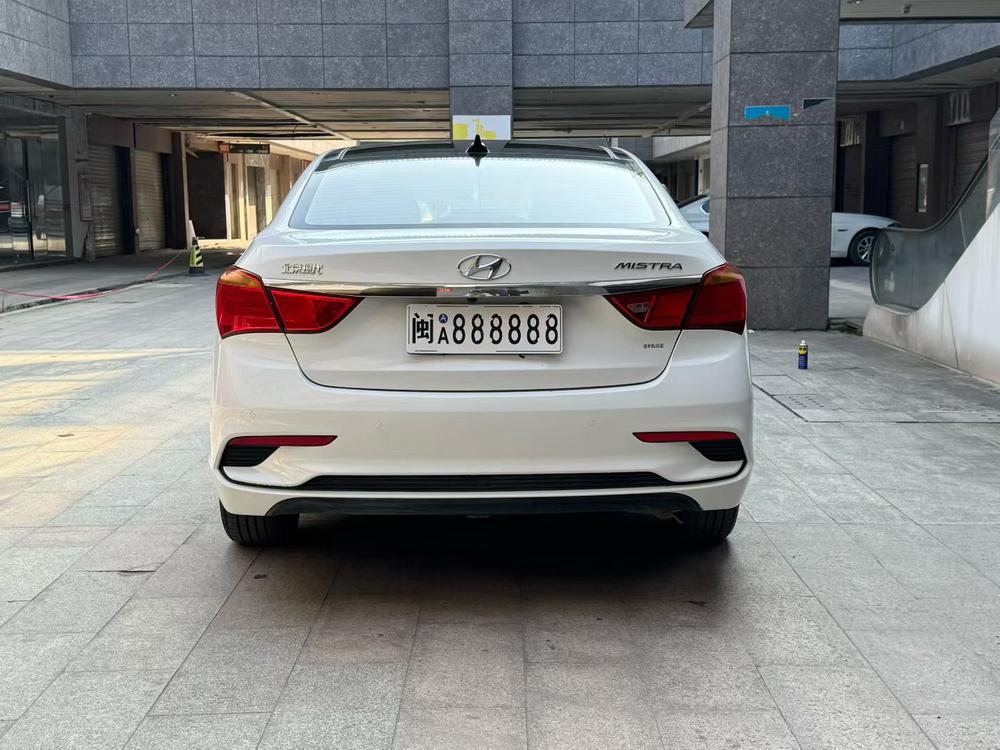 Hyundai Mistra