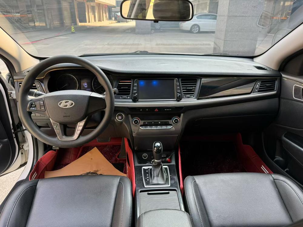 Hyundai Mistra