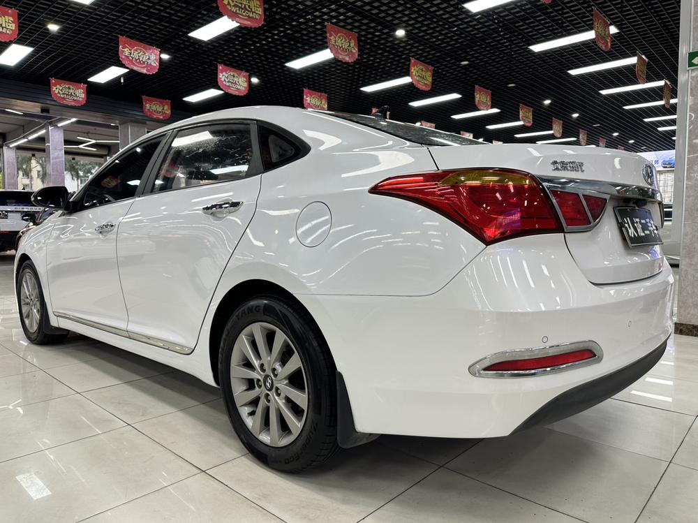 Hyundai Mistra