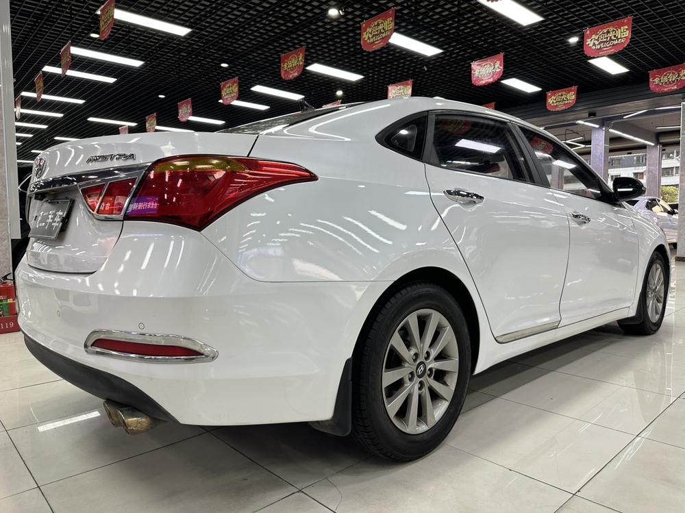 Hyundai Mistra