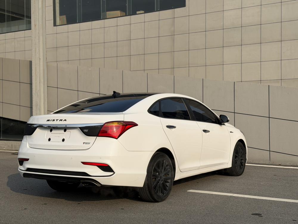Hyundai Mistra