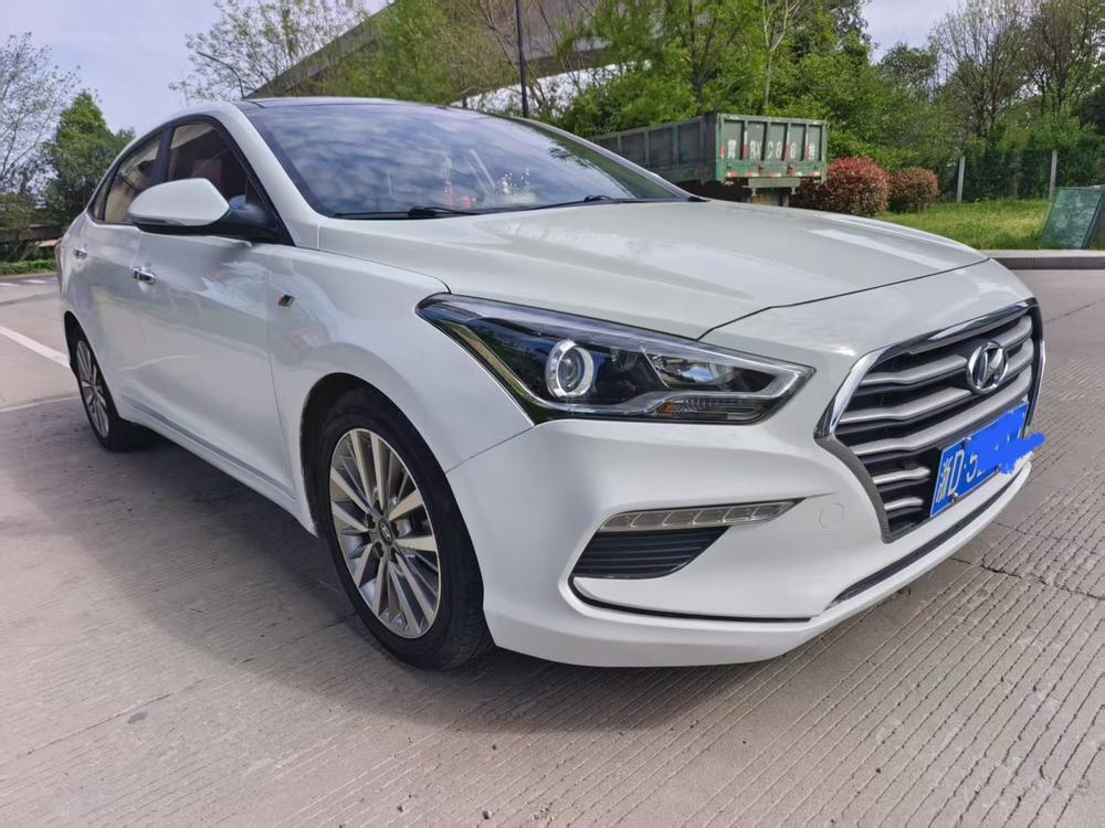 Hyundai Mistra