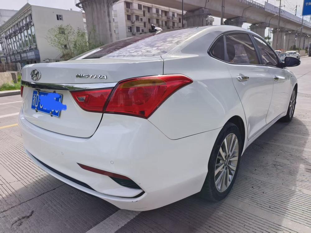 Hyundai Mistra
