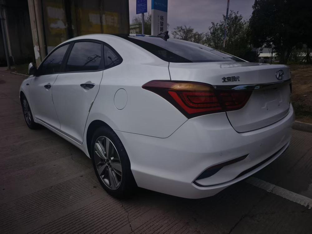 Hyundai Mistra