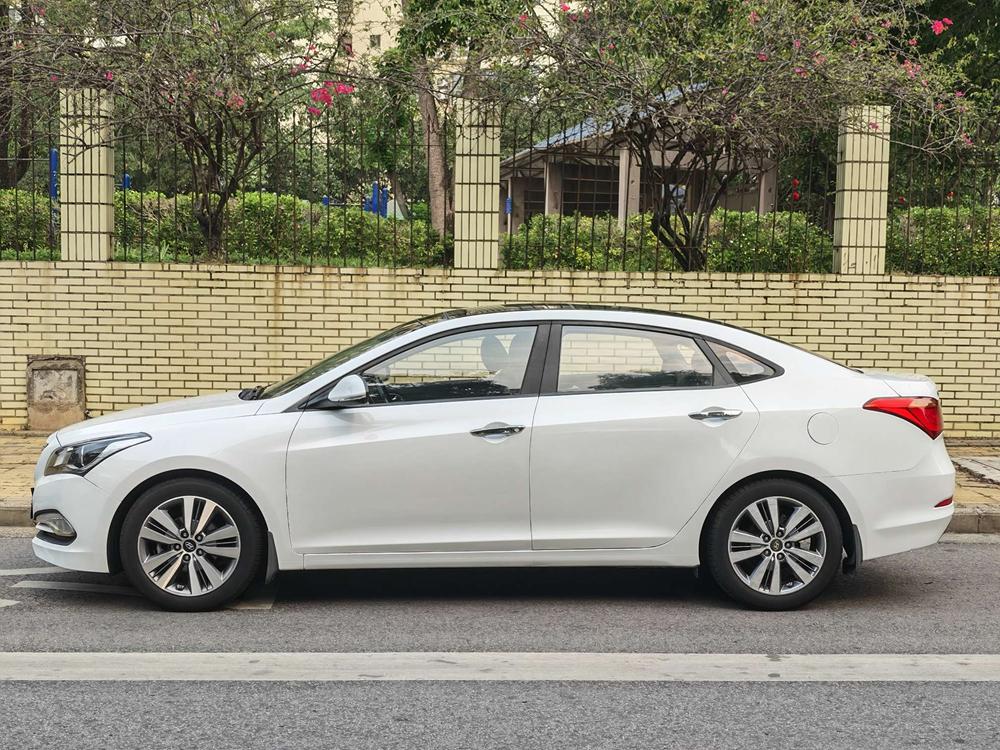 Hyundai Mistra
