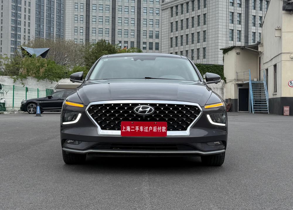 Hyundai Mistra