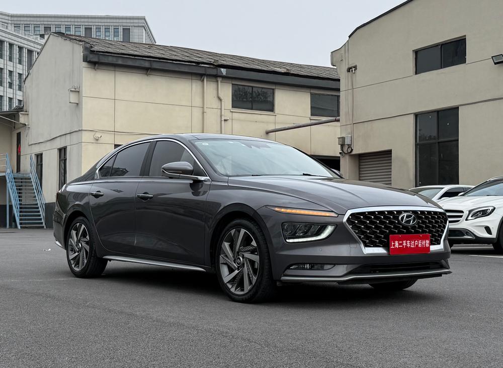 Hyundai Mistra